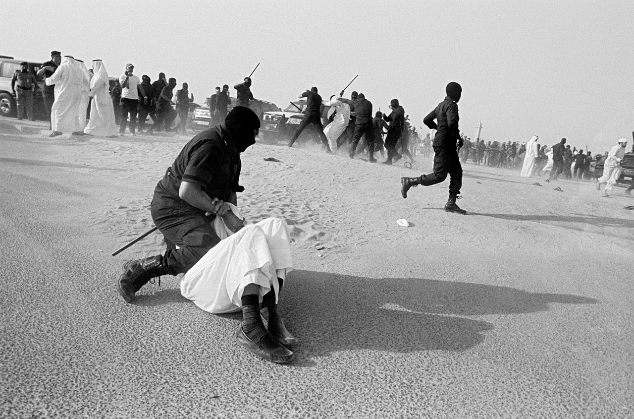 Police violence at a Bidoon community protest in Kuwait in 2012. Source: © Greg Constantine, via www.nowherepeople.org. Reproduced with permission.